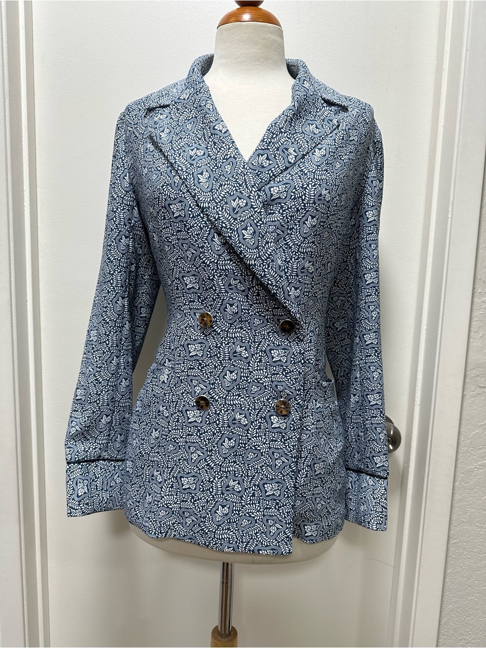 Scotch & Soda Blue and White Floral Printed Double-Breasted Blazer